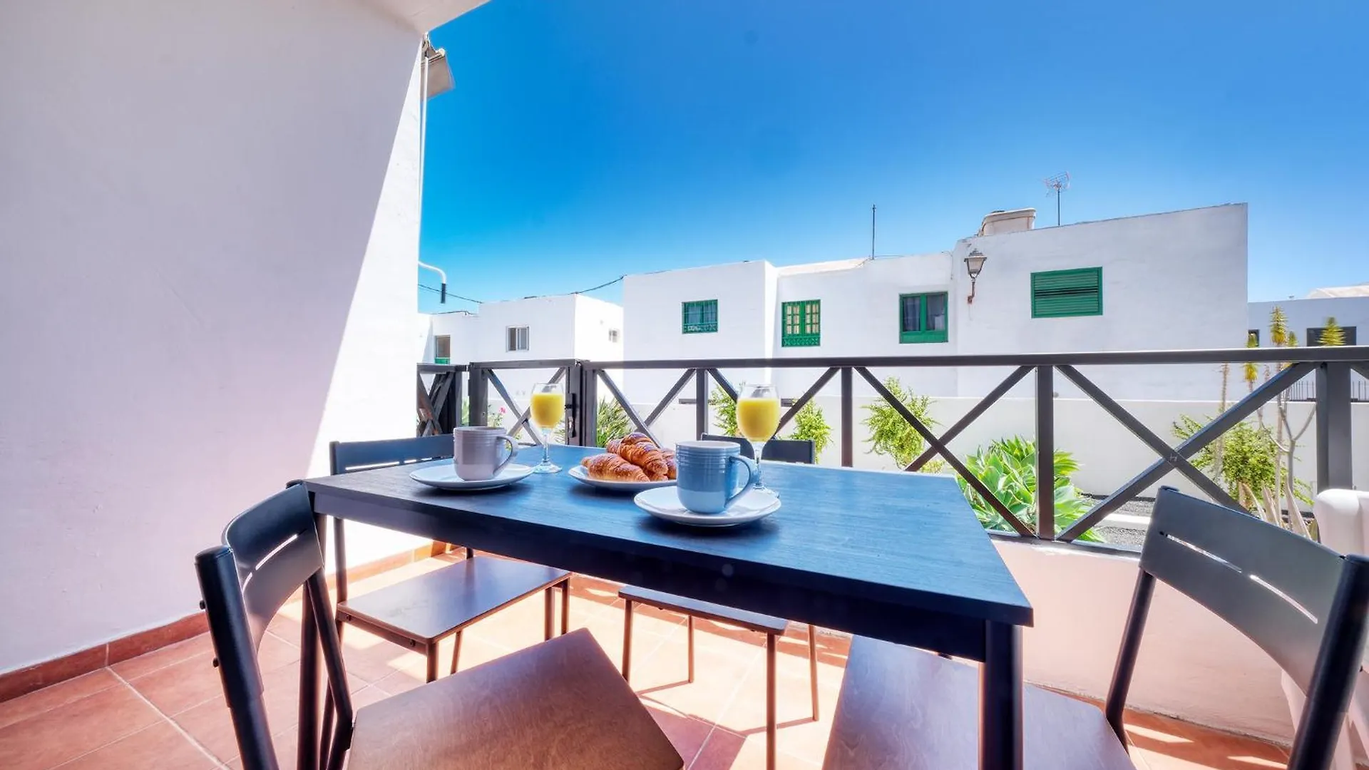 Happy Beach Home Puerto del Carmen